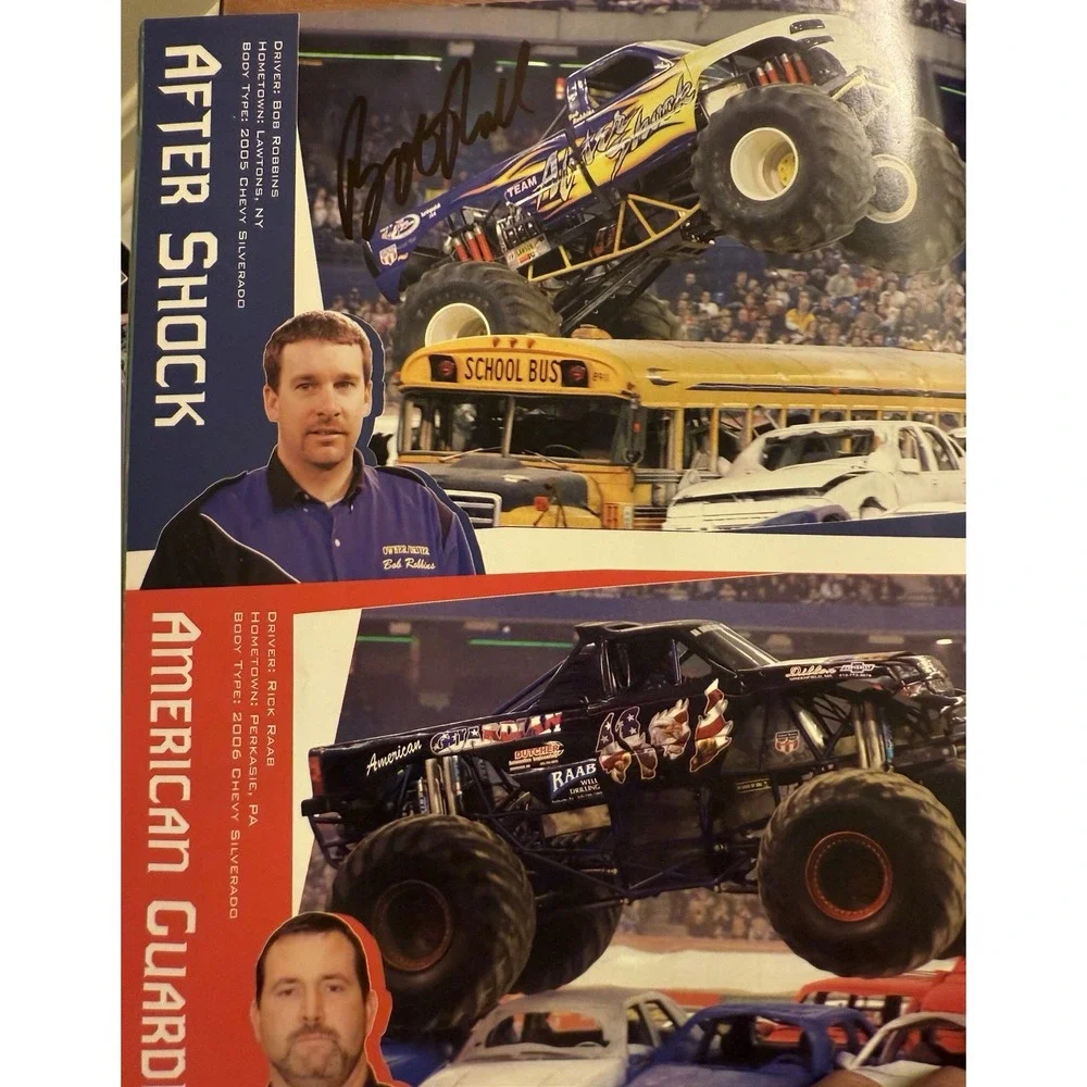Signed Monster Truck Monster Jam 2008 Official Souvenir Yearbook Grave Digger